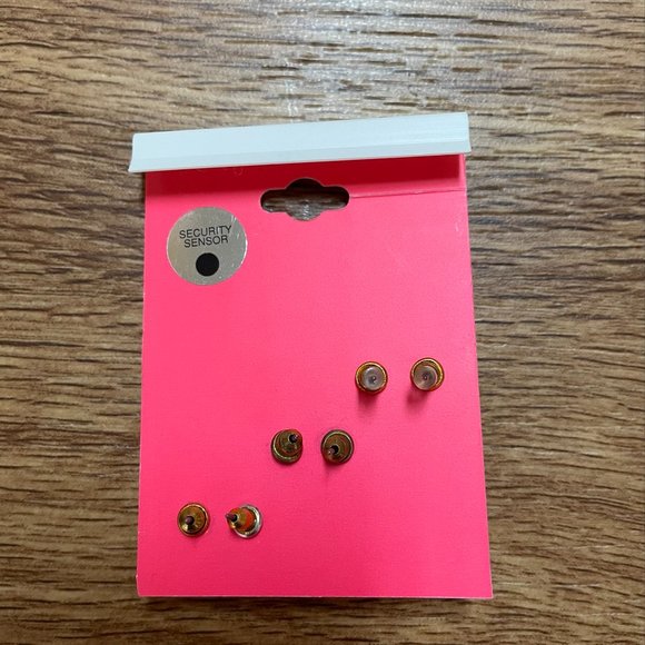 Charlotte Russe Pink and Gold Stud Earring Set - Picture 2 of 2